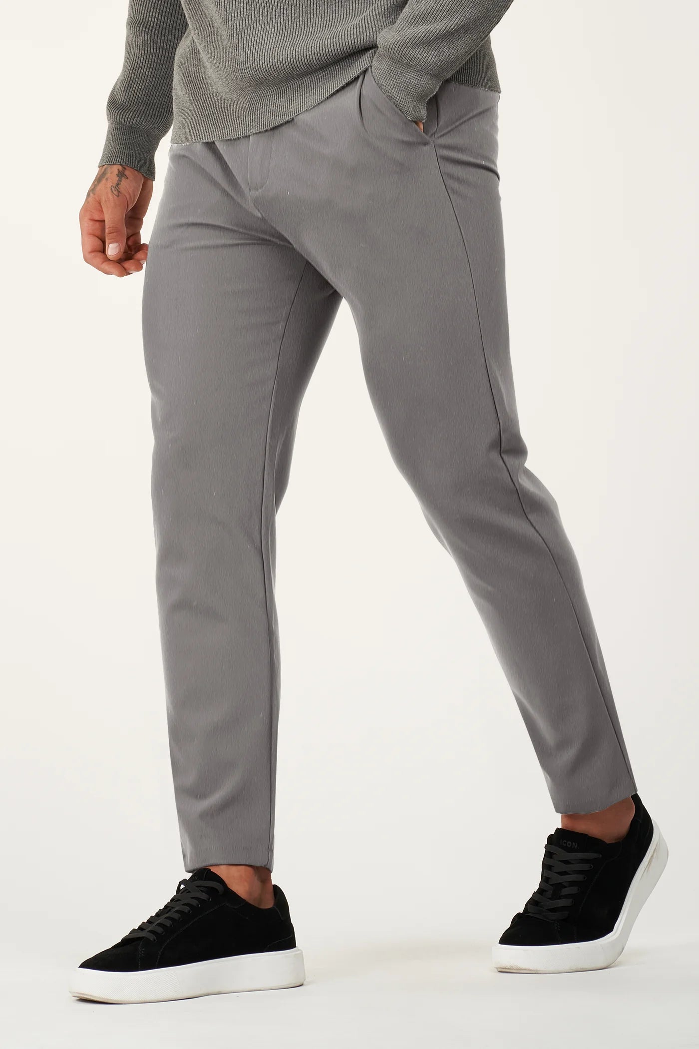 The Verona Tech Pants