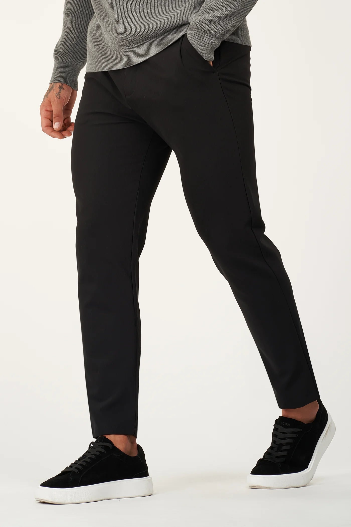 The Verona Tech Pants
